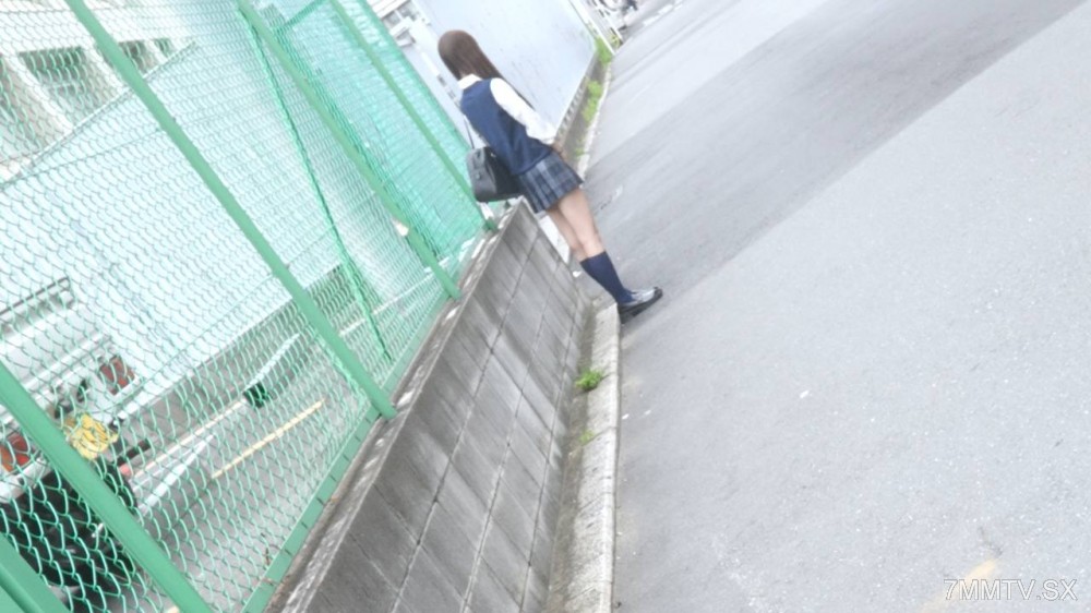 fc2-ppv 4936500 【顔出し未公開映像】SSS級18歳の美容系志望ゆいちゃん。白肌スレンダーな制服美女のピンクおま●こに初のオジザーメン中出し。唯一無二。 | FC2コンテンツマーケット