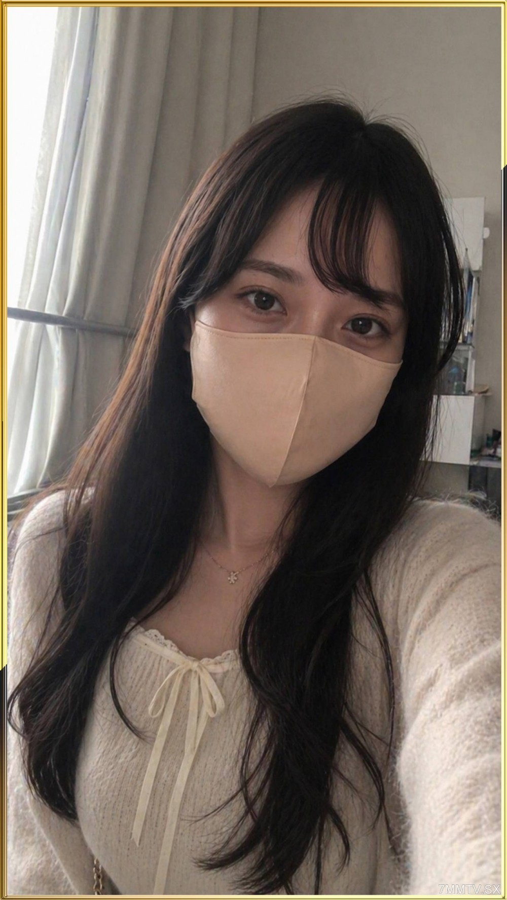 fc2-ppv 4938235 先着割【無】町一番の美女と昼間から汗だくセックス【特典有】 | FC2コンテンツマーケット