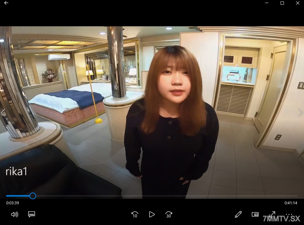 fc2-ppv 4528603 [限定価格]璃香ちゃん（19歳/大**/Cカップ）❤本心はエロく思われたいのに、不慣れなオモチャと性行為に終始オドオド…。激ウブ可愛いハメ撮り第二弾！ {