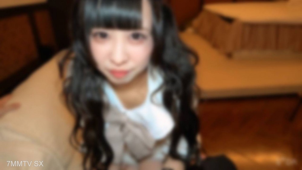 FC2-PPV 4533128 【無】めちゃくちゃ可愛い小柄**、まさにアイドルフェイス！この見た目でエッチに超積極的！薄い天然アンダーヘアがメチャエロ⤴ ※特典高画質 {