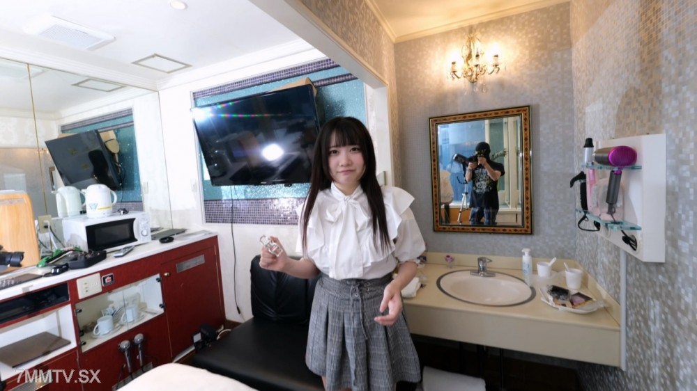 fc2-ppv 4540648 CP0299 アイドル顔美女の喘ぎまくり中出しファックからのクスコで膣内観察♥アナル舐め♥4K {