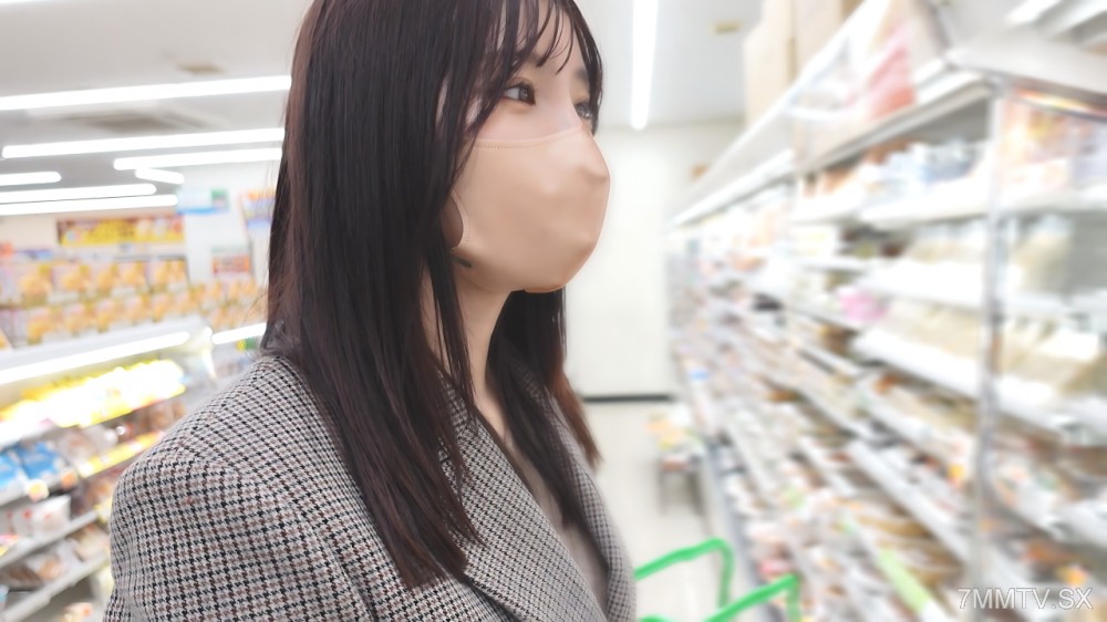 fc2-ppv 4545817 【初回数量限定50％オフ】 【これがスレンダーの極地！】 彼氏持ちモデルが美女すぎる！ オモチャ好きエロ膣がイキまくり！【にあ(22)】【レビュー特典あり】 {