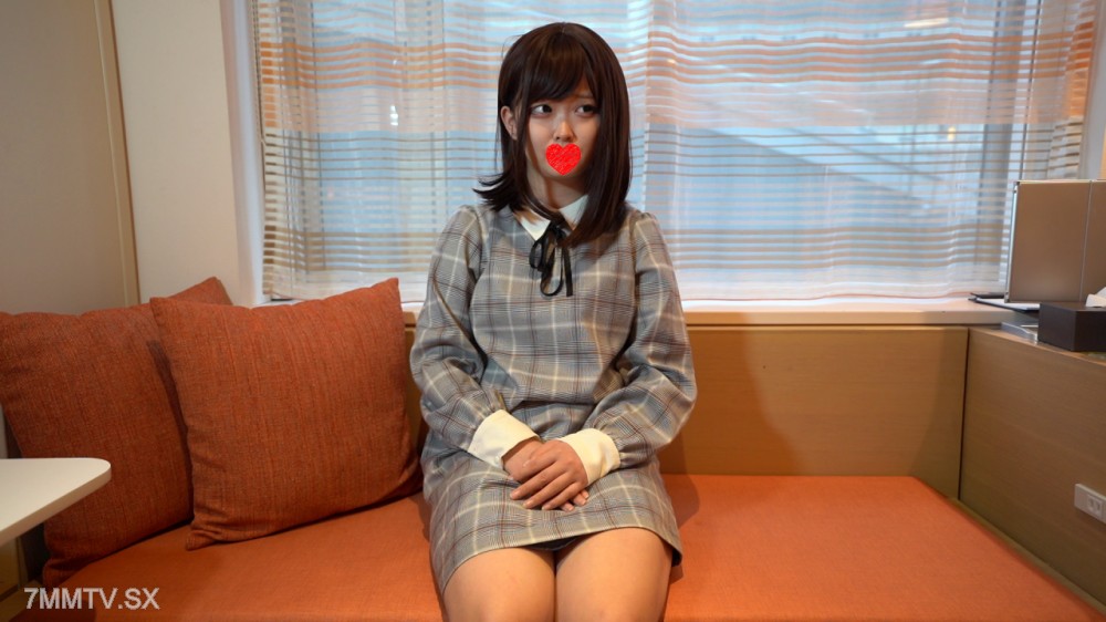 FC2-PPV 4554116 【顔出し・初出演】とある事情で泣く泣く出演を決めた１８歳、なんと元某大手アイドルグループ… {