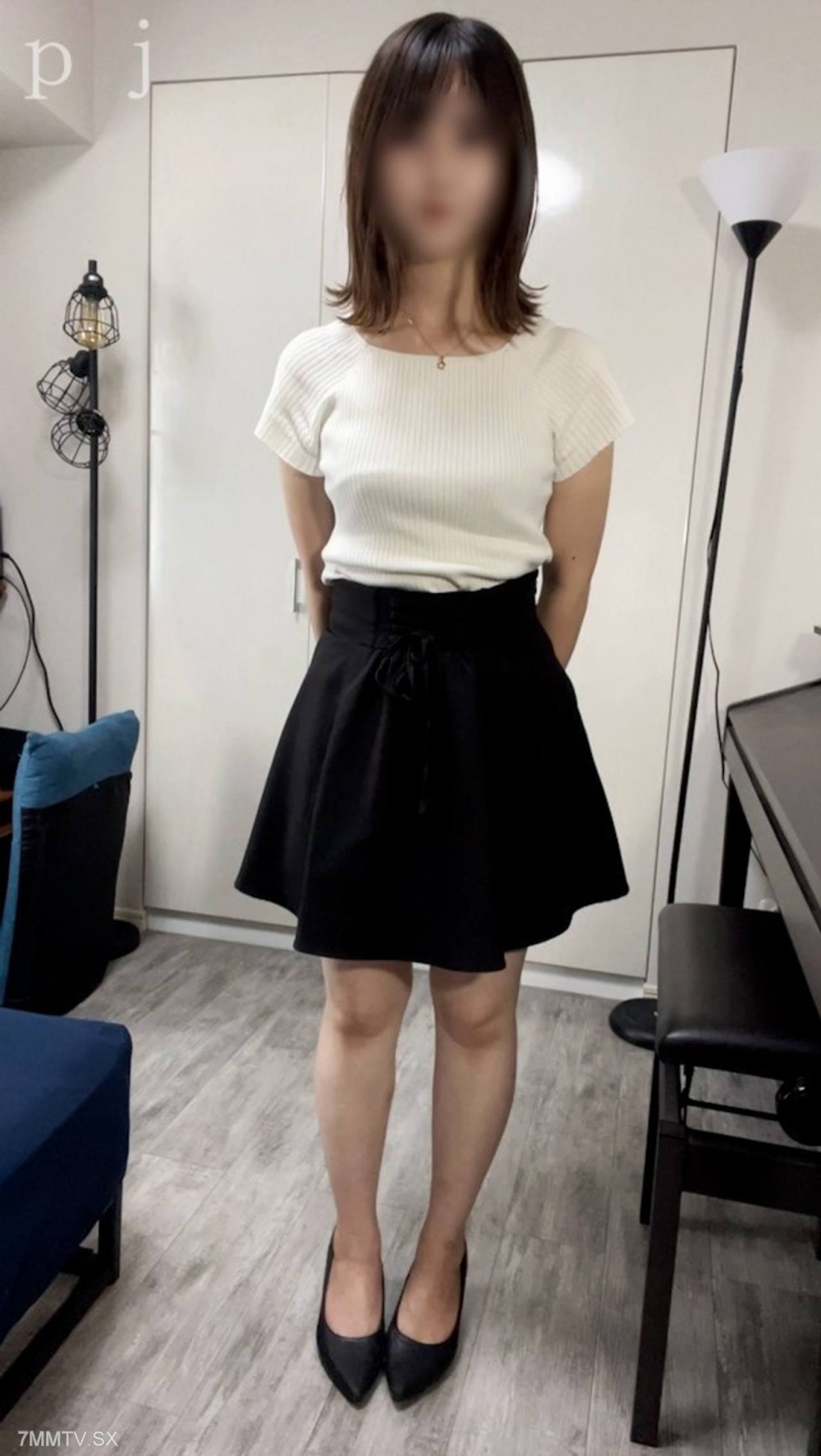 fc2-ppv 4569411 【前編】愛嬌抜群な美白敏感美女2 ベロチューでとろとろになったマンコを生で挿入、甲高い喘ぎ声で絶頂を繰り返す彼女に孕ませ大量中出し♡♡ 前編 {