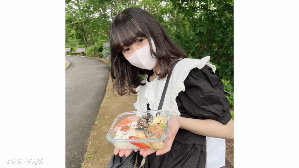 fc2-ppv 4573382 顔出し！3日間限定！自分の変態具合に目覚めはじめ快楽への好奇心が隠せない専門生！野外で口の中に出された体液を一滴残らず笑顔で飲み干す彼女をさらに密室に連れ込みスレンダーな身体に生中出し！！ {