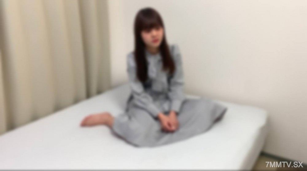 FC2-PPV 4584878 【無修正】 清楚で上品な彼女と大量唾液生ハメsex {
