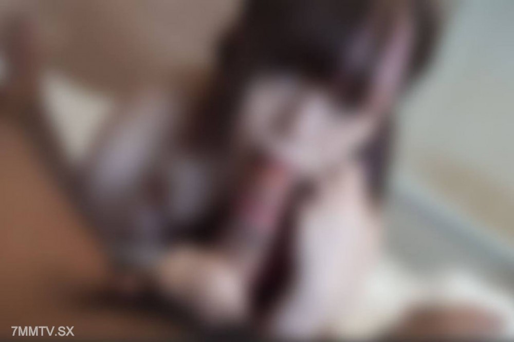FC2-PPV 4584848 ※15日まで80％OFF※【顔出し】【ハメ撮り・中出し】「彼の夢を応援したい」という健気な彼女は、他人棒で彼の生活を支える決意をしました。 {