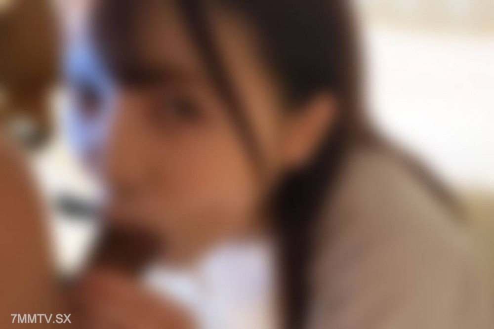 FC2-PPV 4590421 ※1/5まで80％OFF※【顔出し】【中出し】S級美人人妻を担保に旦那に金を貸したのですが、逃げられたので晒します。物悲し気な微笑みでなんとも背徳感を刺激してくれる最高の人妻でした。 {