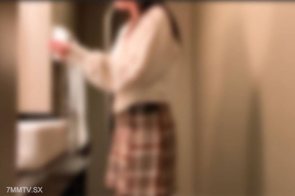 fc2-ppv 4586616 ※1/1まで70％OFF※【素人個撮】【フェラ抜き】スマホを落としただけなのに--顔面偏差値ぶっちぎりの美貌 {