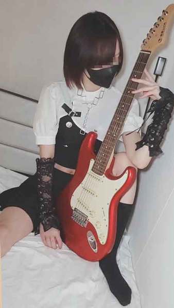 fc2-ppv 3061517 女子○生に○されたい・美脚のバンド女子・私服で騎乗位中出しの後…※VR別アングル特典付