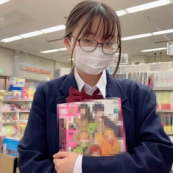 fc2-ppv 3157592 【#74】芋で眼鏡な文学処女をハメ撮りしました。剛毛ピュアまんこの膜を生ちんぽで開通しそのまま精子を卒業記念に中出し♡おめでとう♡ {