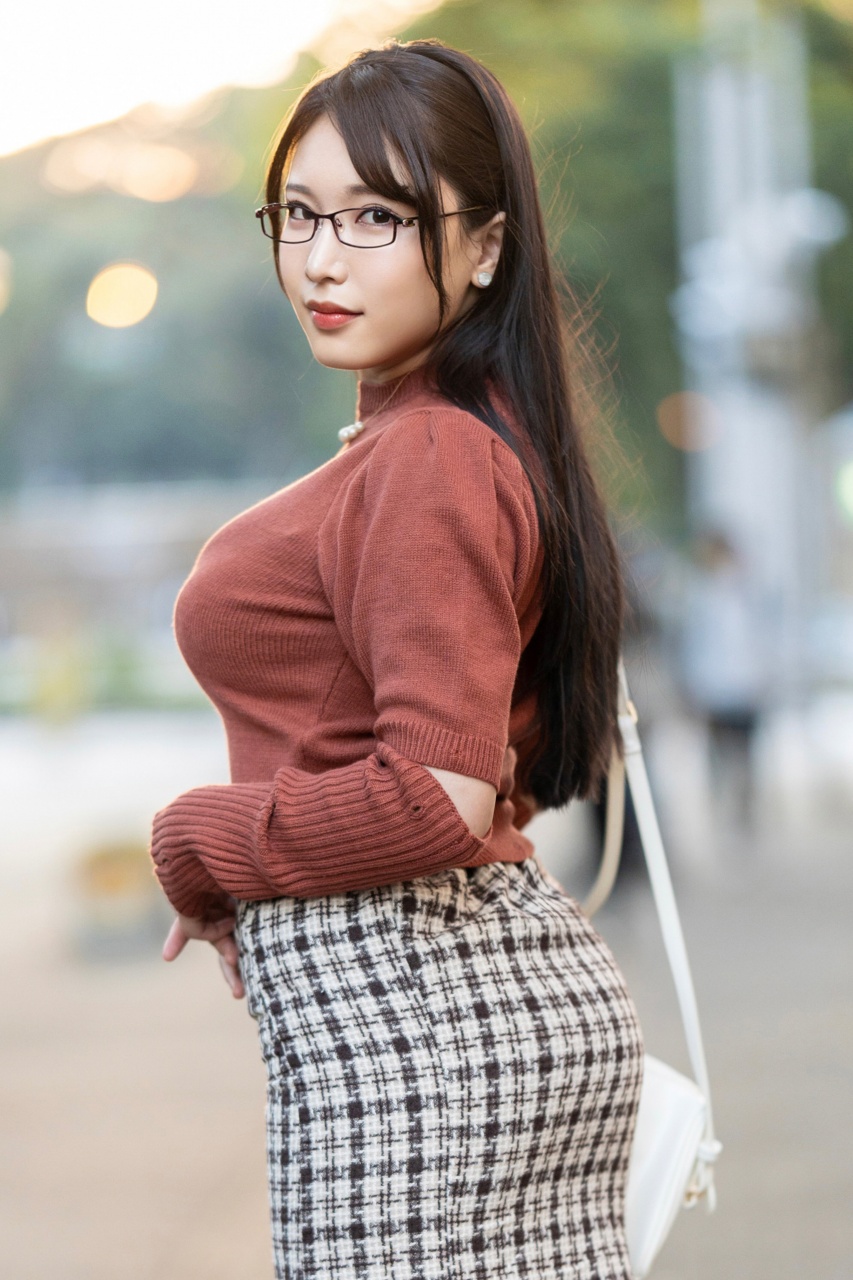 fc2-ppv 3197395 ※期間限定※【豊満ドエロボディ】巨乳巨尻むっつりオナニー狂い奥さま30歳。イケメンにイカサレまくり狂喜乱舞絶叫オボ声中出しハメ撮り流出!!【性欲バクハツ!!】 {