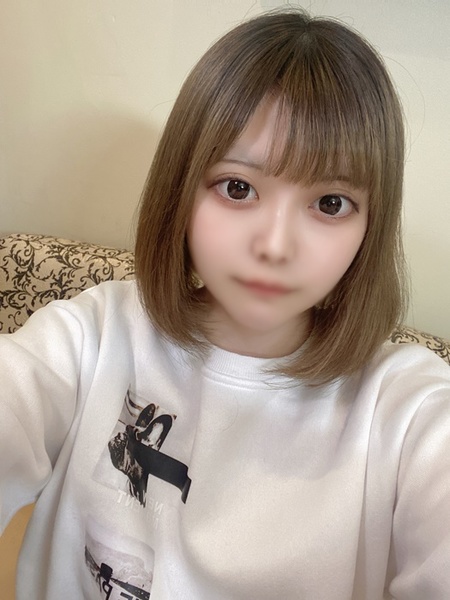 fc2-ppv 3230527 一週間限定2480→1480 【未〇年/2004年生まれ】19さいの女の子、まやちゃんの未〇年まんこをおじさんちんぽでズボズボ♡二回中出し♡ {