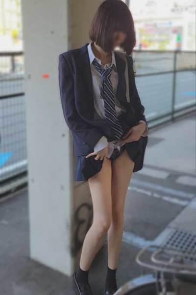 fc2-ppv 3382006 【顔出し】スタイル抜群の女優のたまご野外露出の後中出し {