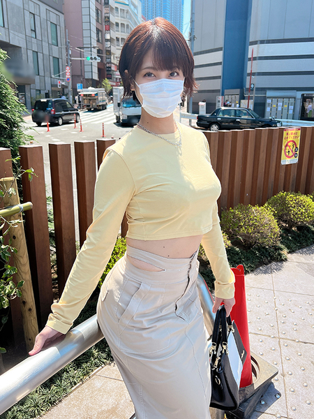 fc2-ppv 3740219 ※初回数量限定※【訳アリ・個撮】ぼにゅうが飛び出る 美人すぎるシングルマザー なつ さん（２９） {