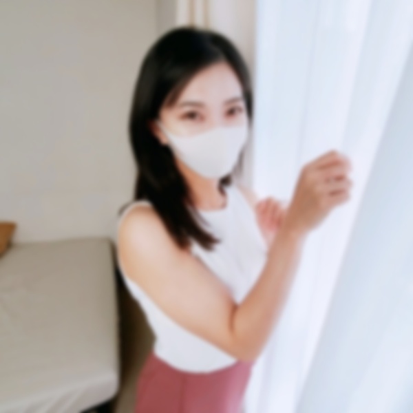fc2-ppv 3893435 ★10/13まで半額★【無修正・完全素人】中年男の極太マラは人生初経験？ちょっと澄ました感じのスレンダー美女が膣奥までズッポシねじ込まれてアナル同時刺激に理性崩壊。自ら開脚して腰をくねらせイキまくり！ {