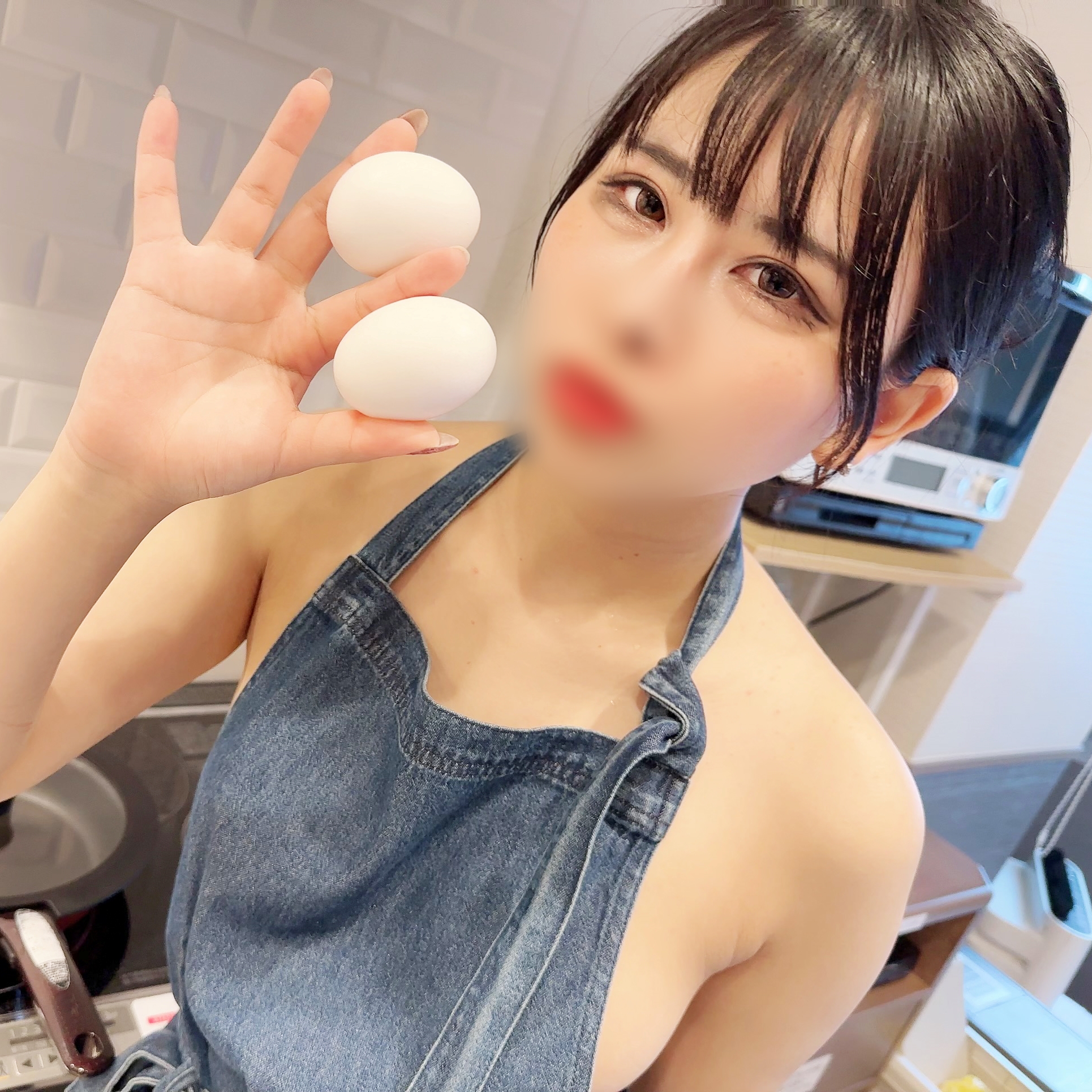 fc2-ppv 4062925 期間限定価格！【無】色気ムンムン裸エプロン♡すっごいエロい体つきのゆみちゃんと同棲気分でイチャラブハメ撮り中出しSEX！ {