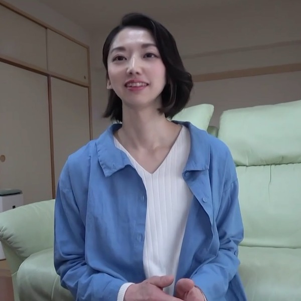 fc2-ppv 4094714 婦人警官であり人妻 結婚7年目にしてセックスレス 久々の他人棒を世帯寮で奉仕＆中出し {