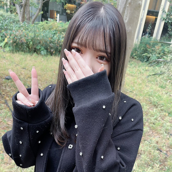 fc2-ppv 4182702 【無】後輩のお気に入りもあゆちゃん(20)を2発連続中出しでNTRました。残念、後輩よ。僕が勝者です！ {