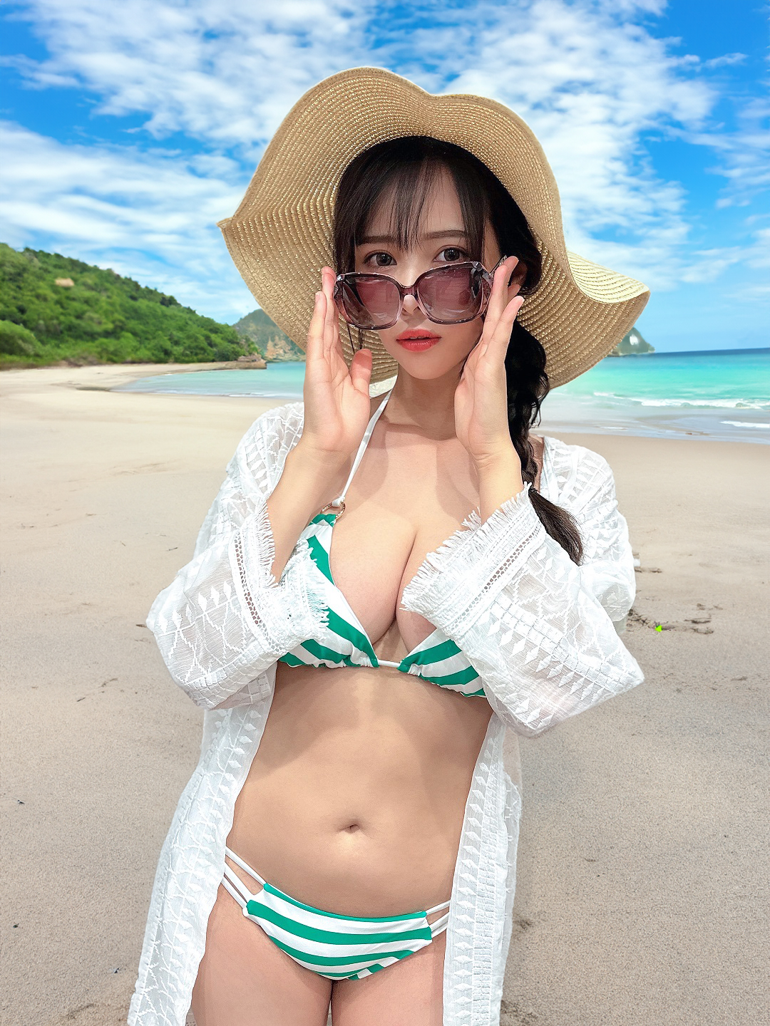 FC2-PPV 4248378 【1/28まで激安】*持ち人妻になったⅠcup元グラビアアイドルをつけて海ナンパ！コテージ連れ込み生ハメ中出ししまくり {