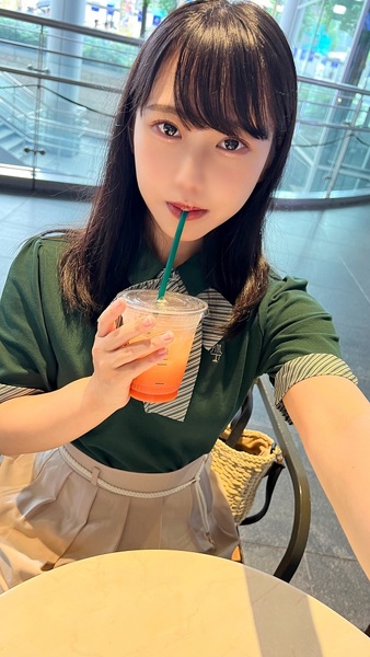 FC2-PPV 4303407 2/13まで激安【アイドル卵】名古屋で見つけた18歳ドルヲタ神カワ☆女〇〇生!人が良すぎてホテル連れ込み大成功!!大人チ○ポでイキまくる雑魚マンコがエロすぎるハメ撮り種付けビデオ {