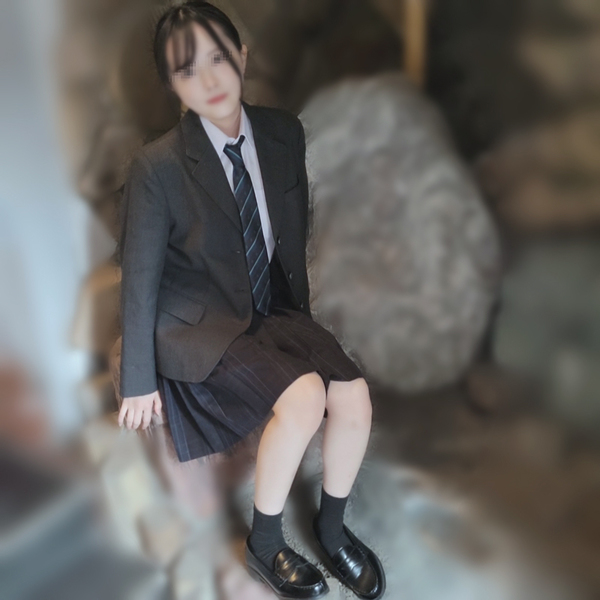 FC2-PPV 4362890 家庭的な色白ポニテと卒業旅行・せーふくで中出し浴衣でもう一度… {