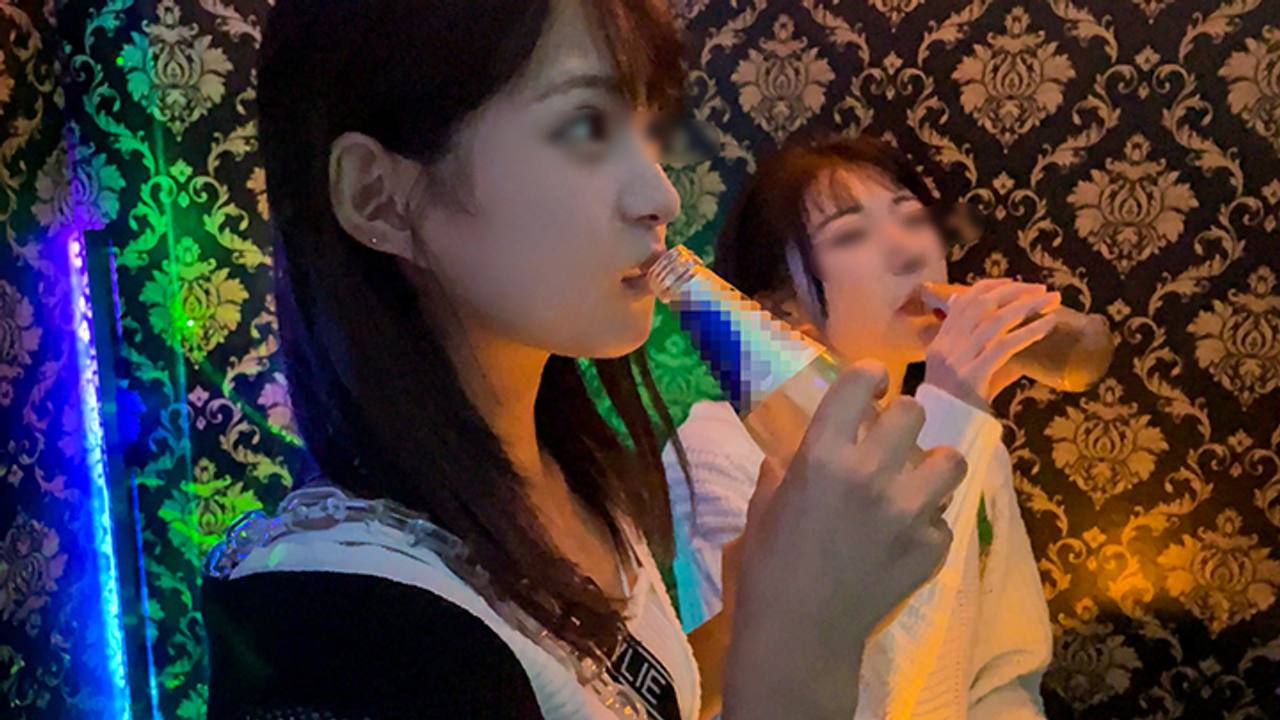 fc2-ppv 3178225 【顔出し】クラブでナンパ待ちしてたアイドル級に可愛いOL2人組。お漏らしレベルのハメ潮吹きながらイキまくるSEX大好きハッピーエロビッチと朝まで中出し大乱交！ {