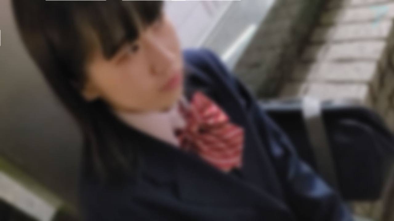 fc2-ppv 3234011 3/31まで「#88」真面目そうなのに家に帰りたくないお年頃の清純学生！ 助けたお礼で密林マンコをハメて絶叫しながら感じまくる姿に背徳MAXから中出し！♡神活成功♡ {