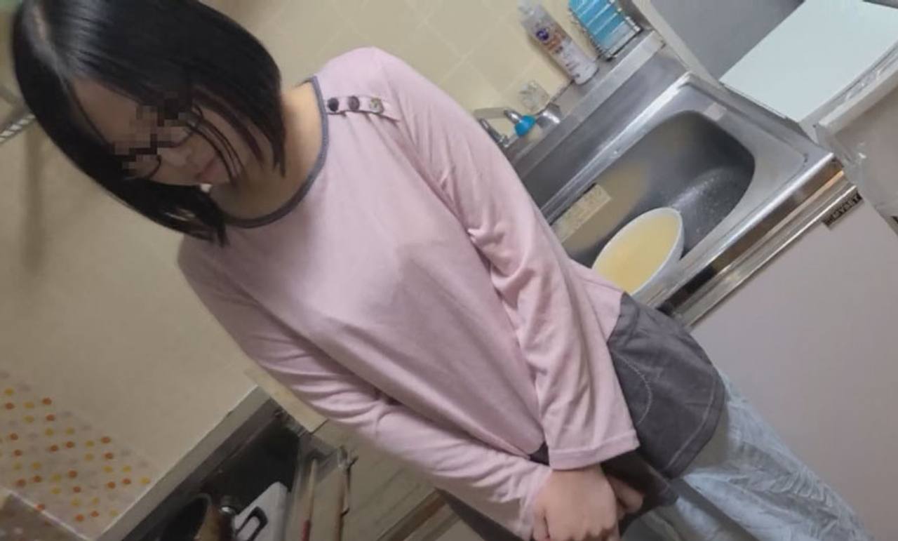 fc2-ppv 3604476 【個人】地味で眼鏡な巨乳妻。繰り返す連絡無視に制裁。縛り付けられ何度も絶頂を迎える奥さんはやっぱりＭだった。 {