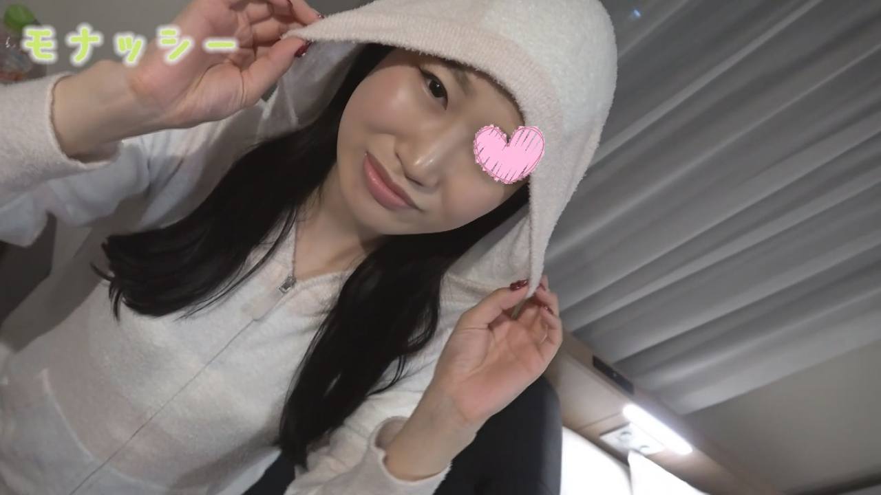 FC2-PPV 4493429 【パジャマ★モナシ】パジャマdeおじゃま♥ギャル系かと思ってたら清楚系おねぇさんタイプ♥色白敏感肌で淫乱♥要注意！**性がのあるねっとりエッチがヤバイ♥いっぱい中出し♥ {