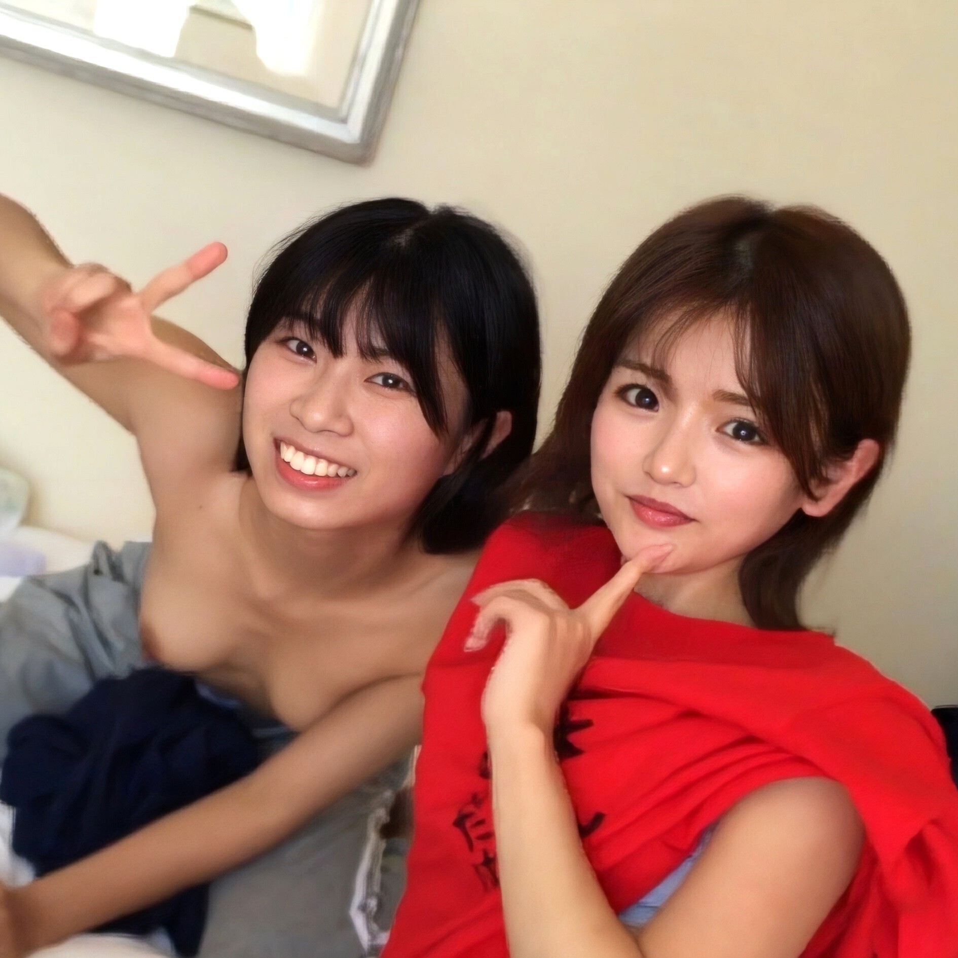 FC2-PPV-4975418 例の話題になった動画　陸上部女子3人組の仲良し映像　女子部屋中出し本番原盤映像。※数量限定