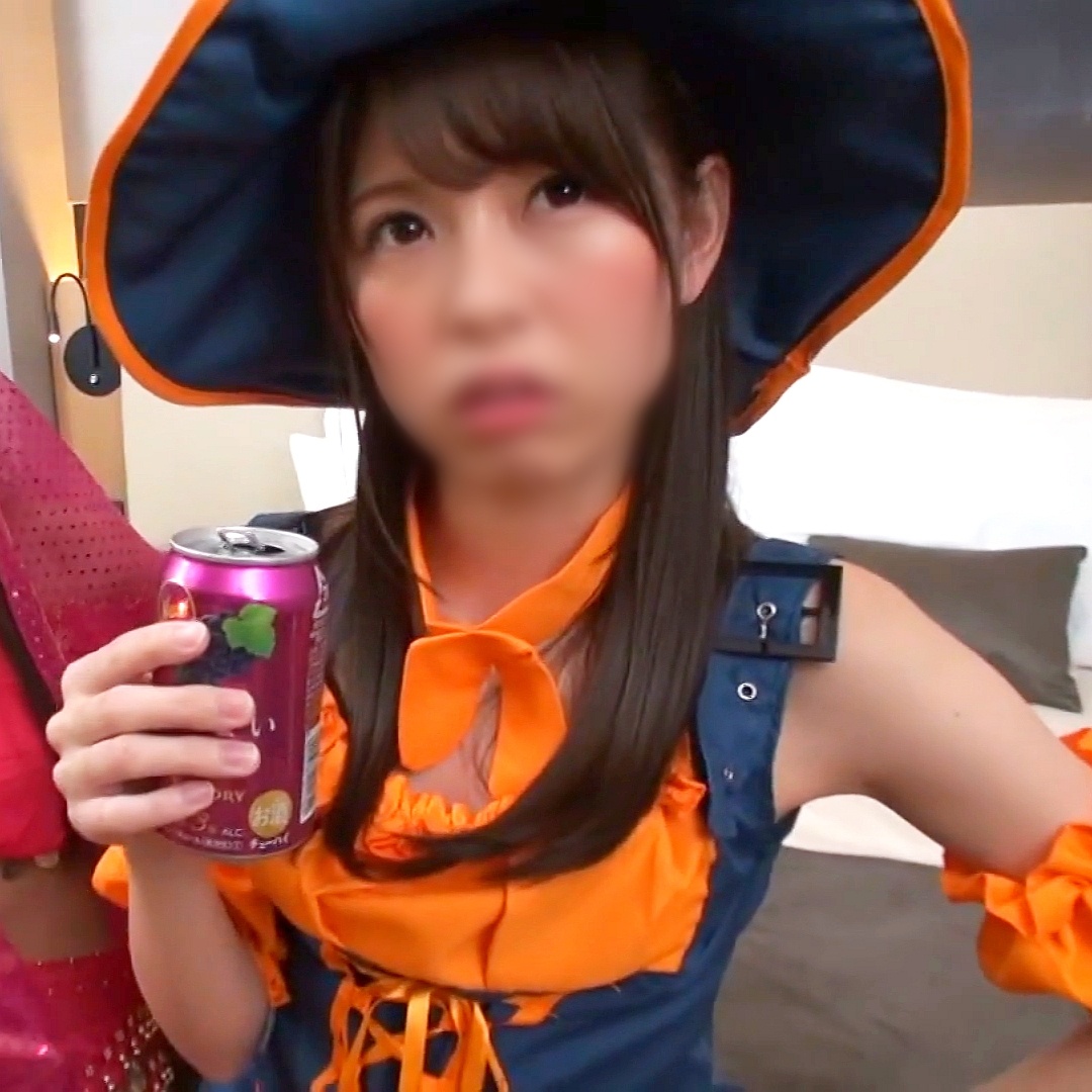 FC2-PPV-4976214 顔はアイドルのように可愛いのにマン毛ボーボーなｼﾞｮｼ大生(20) イラマでｵﾎｵﾎ、ポルチオ突きでｱﾍｱﾍなハロウィンSEX。