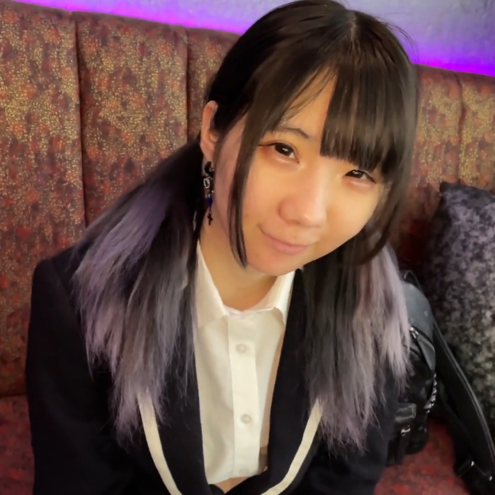 FC2-PPV-4976477 【素人個撮】地雷系女子とカラオケデートからのホテルイン♥で制服イチャラブハメ撮り／みか①