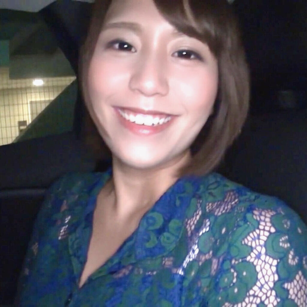 FC2-PPV-4976483 【完全独占】背徳感溢れる元レースクイーン新妻。Gカップボディが波打つ極密映像。