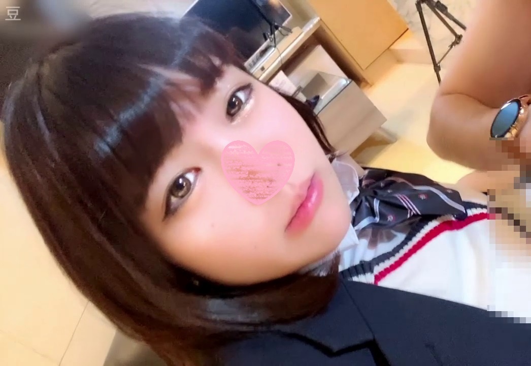 FC2-PPV-4977365 ※再販【個人撮影】IB歳 清楚系な美女⑥ やっぱり制服＆黒ストッキングは最強♡ そろそろ…　生ハメ種付け・膣奥大量中出し