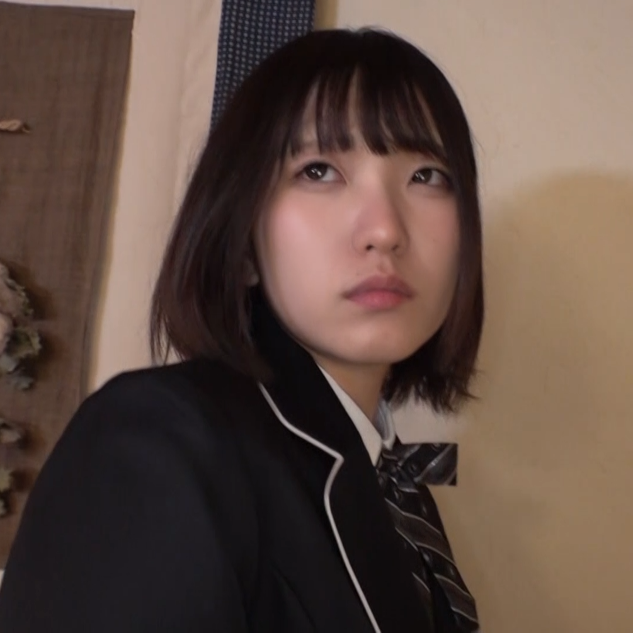 FC2-PPV-4978223 【マイクロビキニ/顔射/パイパン】メンヘラ18歳。愛を貪るように全力での依存セックスにバキバキ勃起