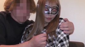 FC2-PPV-4978706 【個人撮影】旦那以外の経験がない23歳人妻　初めての玩具責めと他人棒挿入に感じているのが恥ずかしく声を我慢している姿がそそられます・・・