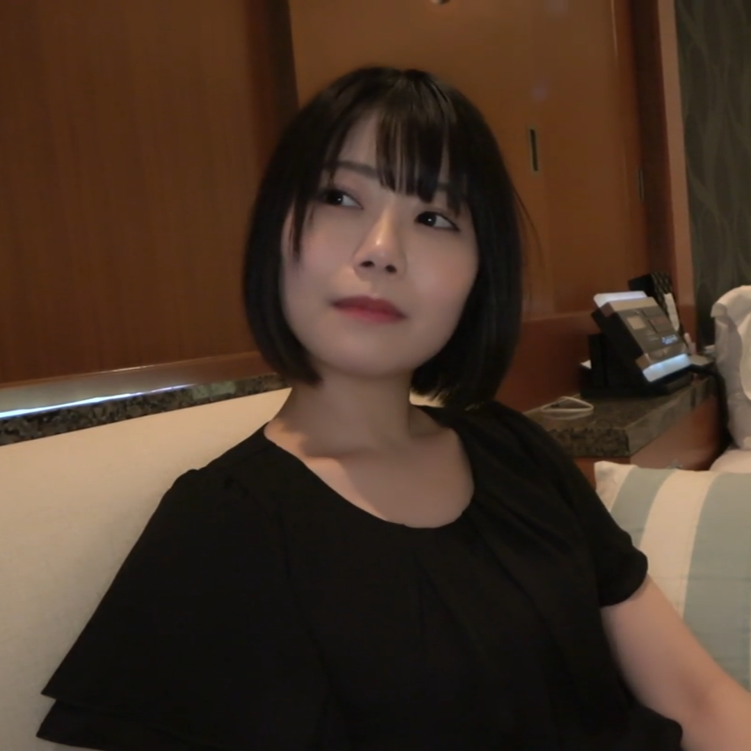FC2-PPV-4979043 【アヘ顔】モデル24歳。シンプル綺麗めおねえさん。快楽によってド下品顔を晒してしまう！