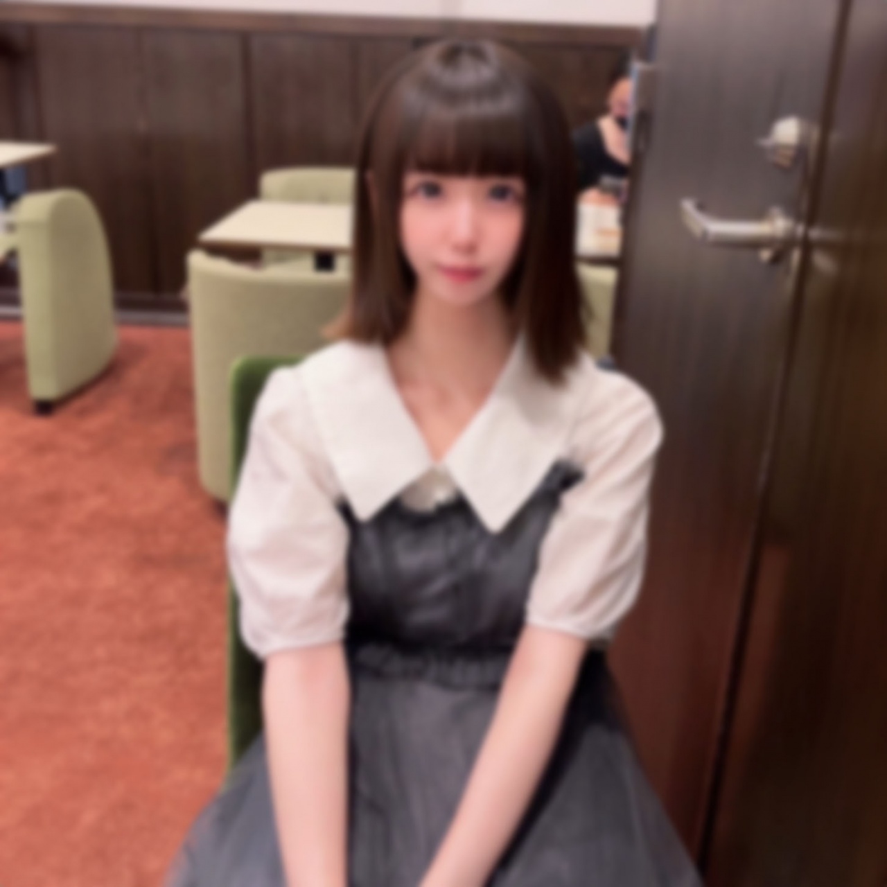 FC2-PPV-4979278 ※今だけ半額【激かわ】友達に内緒で会いガチ密会SEX。一人で恥じい照れる彼女のｷﾂｷﾂ膣に半外半中出し。。。