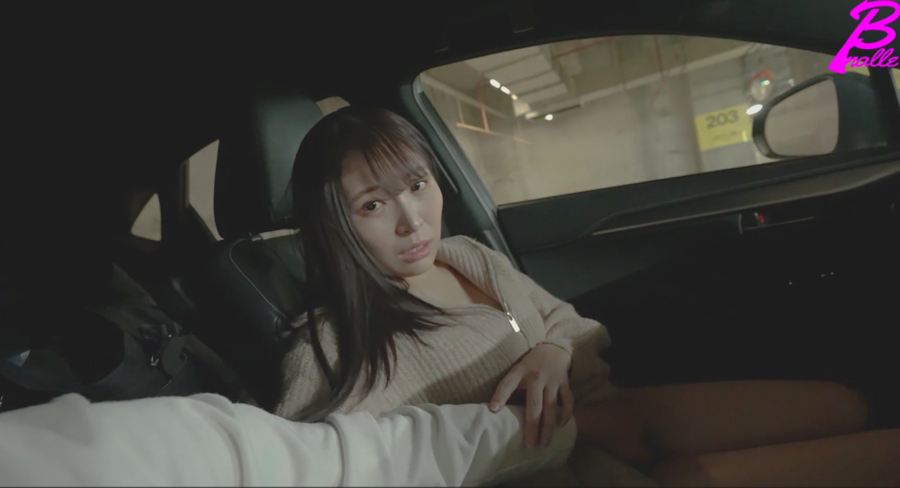 FC2-PPV-4979395 即尺がエロ過ぎるち◯こ大好き素人の中出しSEXの様子