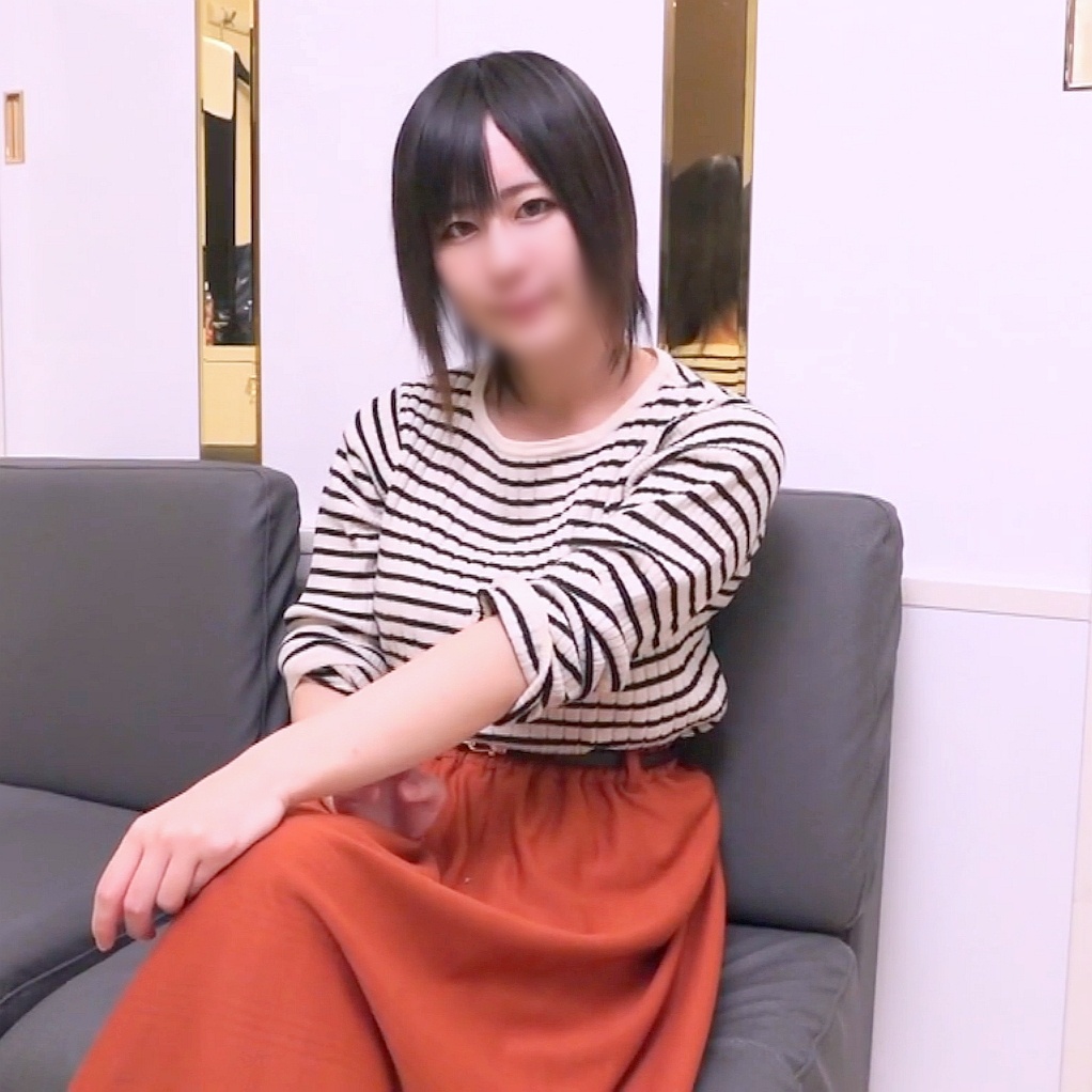 FC2-PPV-4980408 白飛びしそうなくらいの美肌＋超剛毛な真面目会社員(25) 男に一切興味がないですオーラを出しておきながらメス堕ち、挿入催促フェラ・パイズリするほど理性がぶっ飛ぶ。