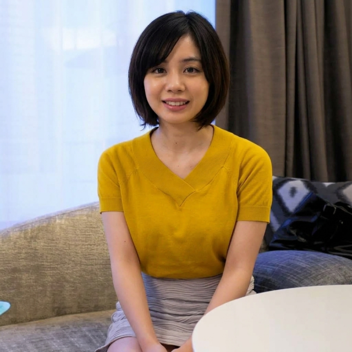 FC2-PPV-4980415 【イヤホン着用推奨♥】可愛すぎる喘ぎ声の人妻と大胆不倫セックス2/12