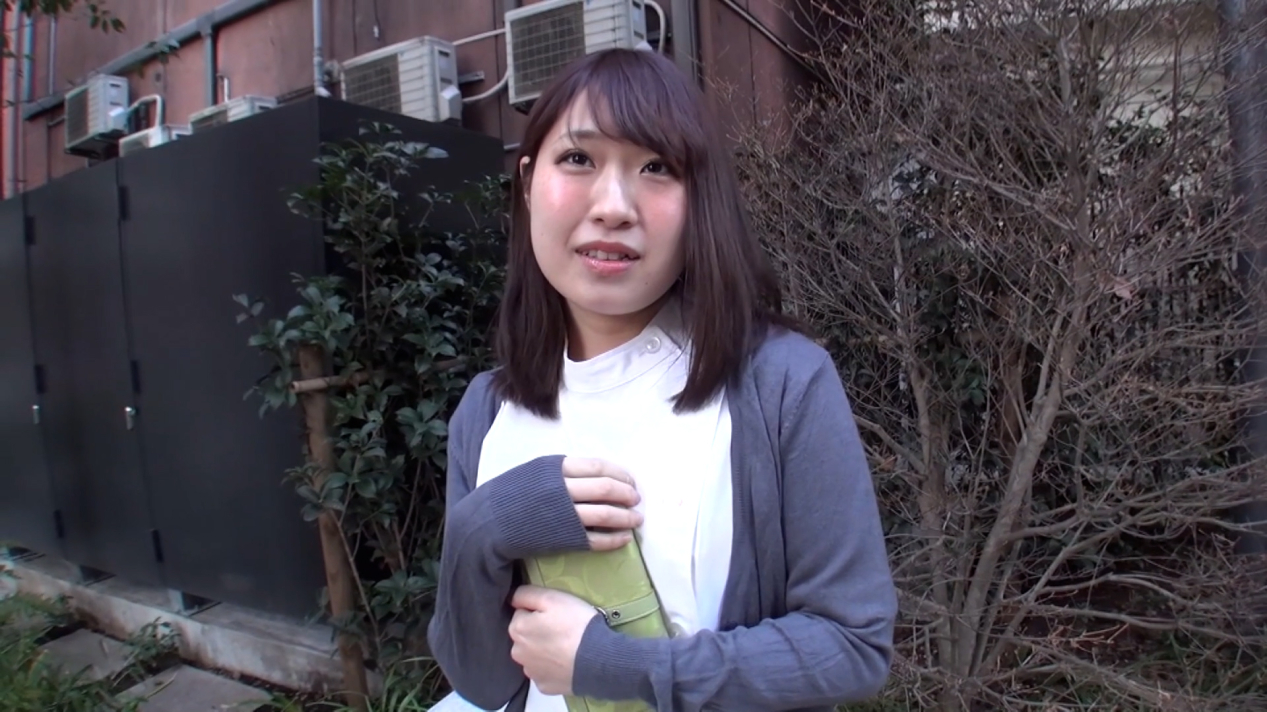 FC2-PPV-4980793 A196F05 休憩中の美人看護師さんをインタビューとナンパ！スタジオに誘いナシクズシ的なボディタッチに疼くホントはヤリマン*と嵌め撮りセックス！