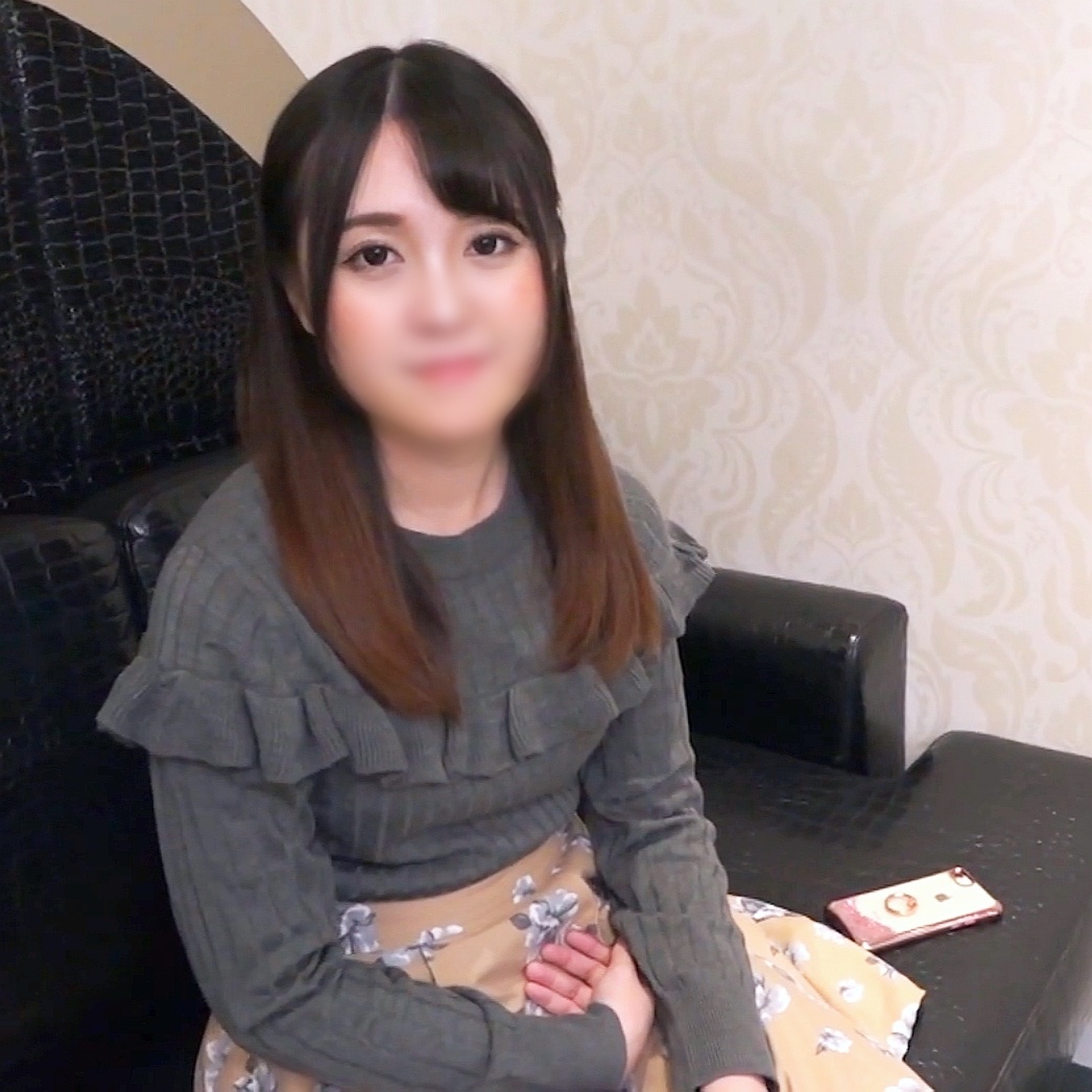 FC2-PPV-4981147 真っ白美肌、上品で品性落ち着きのある24歳会社員。 オモチャを見るのも初なくらいエロの知識に乏しく、子宮口に亀頭がめり込む初めての感覚に没頭してイクぅぅ♥