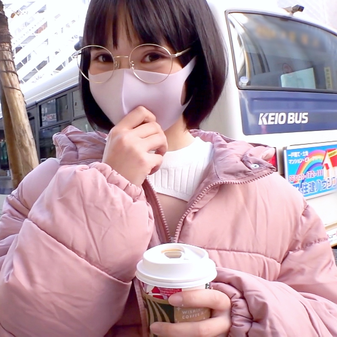 FC2-PPV-4981906 アニメ・ゲームオタクな爆乳陰キャちゃん。 人生目標の一つ逆3P。デカチンでの一切休みないガン突きでｱﾍｱﾍメスイキ♥