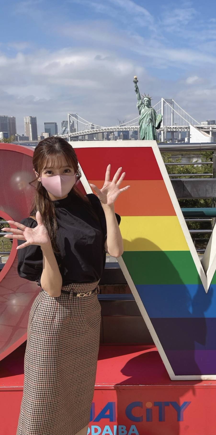 FC2-PPV-4981929 知名度抜群あの子と実はプライベートでしてた激レアSEX映像★1泊2日で行ったお台場1泊デート3射精中出し記録★約4時間超ロング動画初回割引特典付
