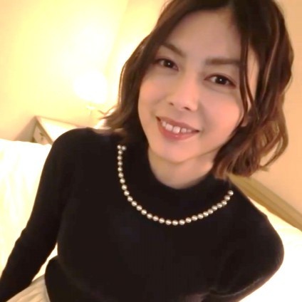 FC2-PPV-4982334 【素人中出し個撮♥】美人なのに淫語がすごいｗエッチ大好きドスケベおねぇさんと中出しH♥