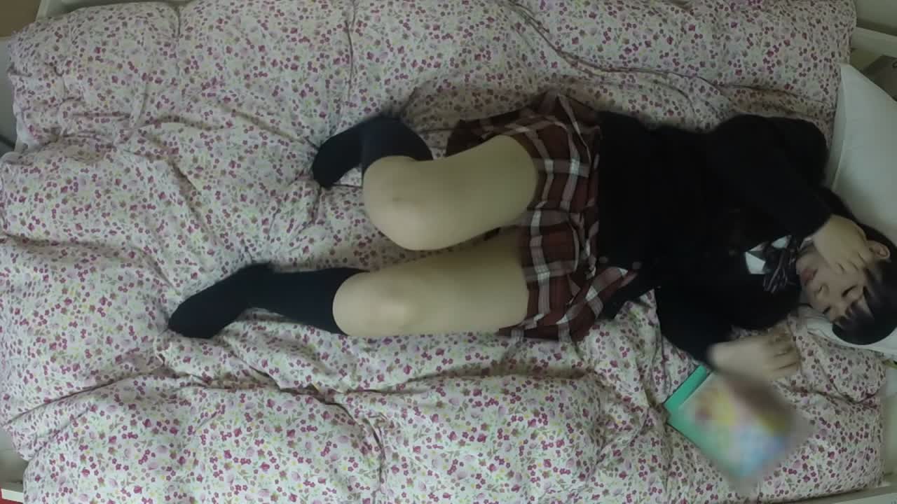 FC2-PPV-4982336 ここだけ人気投稿者　からの投稿動画依頼