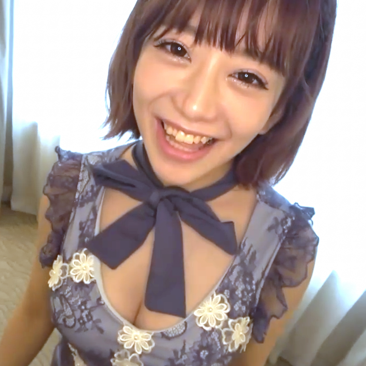 FC2-PPV-4982696 【素人中出し個撮♥】可愛いすぎるパイパン巨乳ちゃんはビチャビチャ潮吹き女でした♥