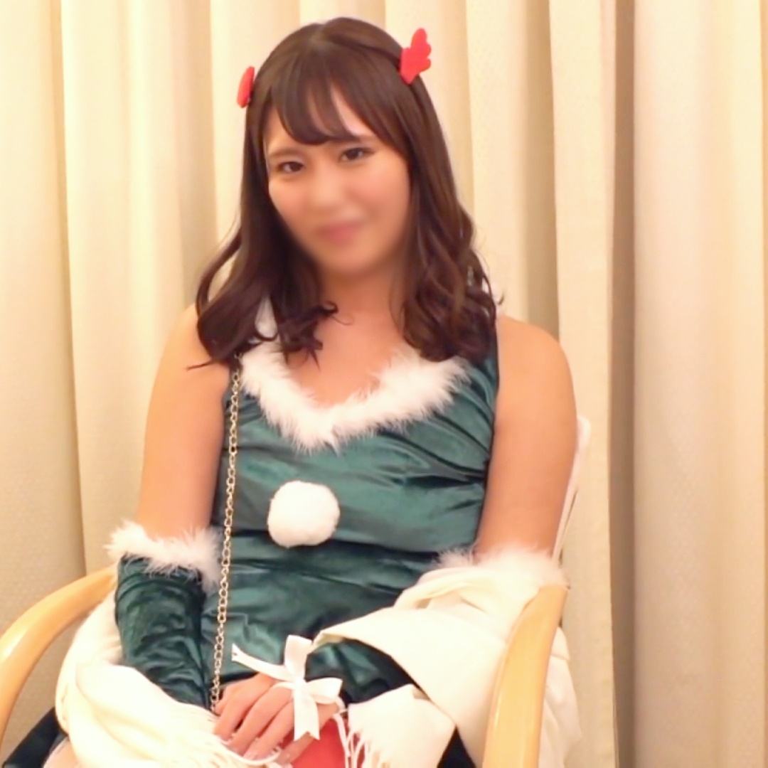 FC2-PPV-4983323 クリスマス夜、サンタコスプレでチン媚びしていた国立大生。 高偏差値インテリ系が1年ぶりのSEXで初生経験。極限まで快楽に満たされてエグい量のハメ潮!!